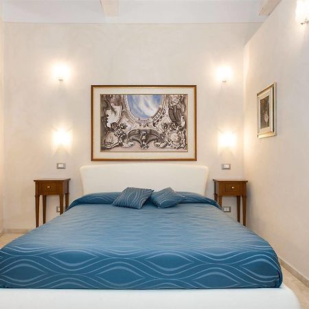 ピサ ルレ デイ メルカンティ B＆B アンド スイーツ Bed & Breakfast エクステリア 写真