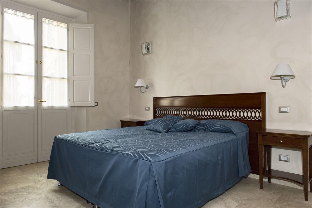 ピサ ルレ デイ メルカンティ B＆B アンド スイーツ Bed & Breakfast エクステリア 写真